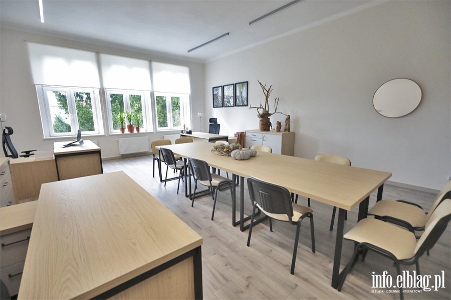 Otwarcie Biblioteki przy Saper�w 14F, fot. 21