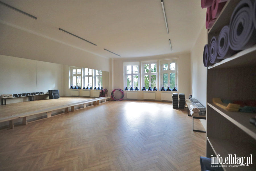 Otwarcie Biblioteki przy Saper�w 14F, fot. 22