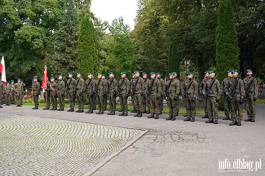 87. rocznica sowieckiej agresji na Polsk�. Uroczysto�ci w Elbl�gu, fot. 6