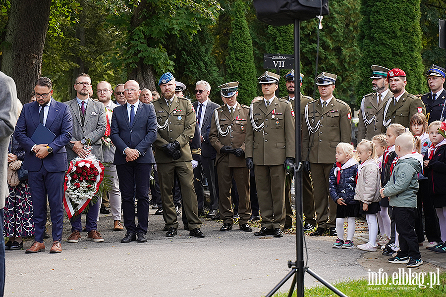 87. rocznica sowieckiej agresji na Polsk�. Uroczysto�ci w Elbl�gu, fot. 7