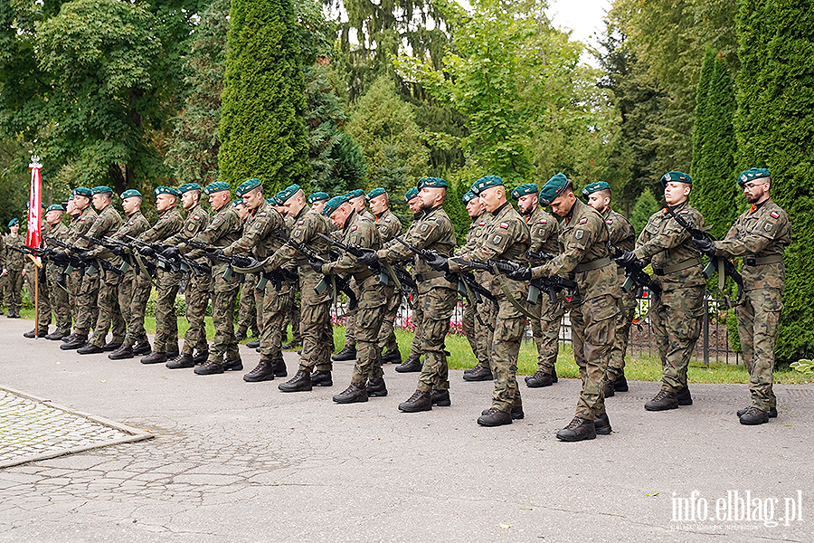 87. rocznica sowieckiej agresji na Polsk�. Uroczysto�ci w Elbl�gu, fot. 20