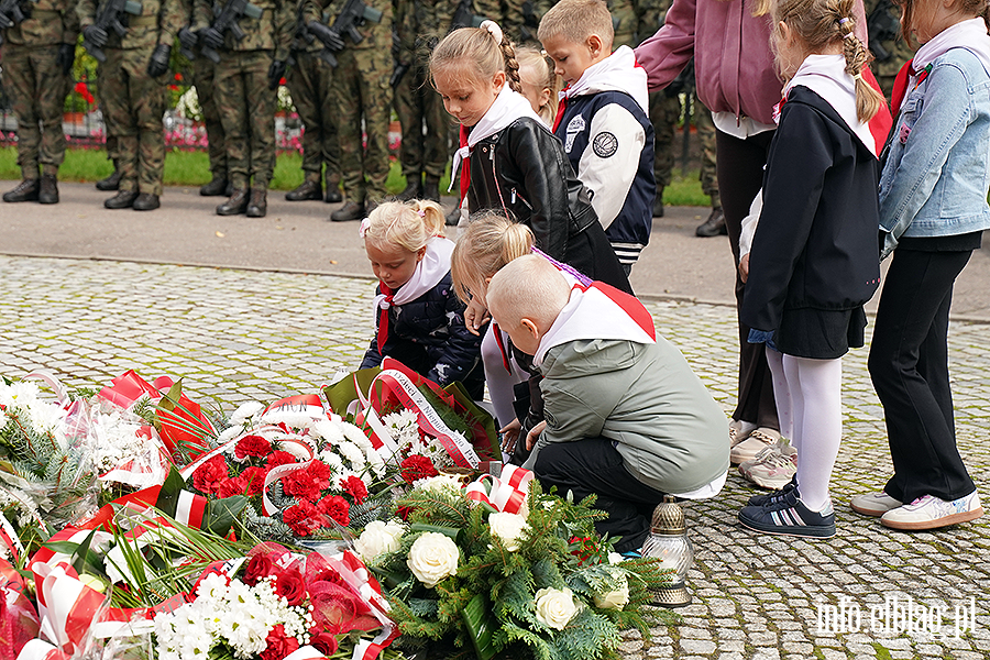 87. rocznica sowieckiej agresji na Polsk�. Uroczysto�ci w Elbl�gu, fot. 43