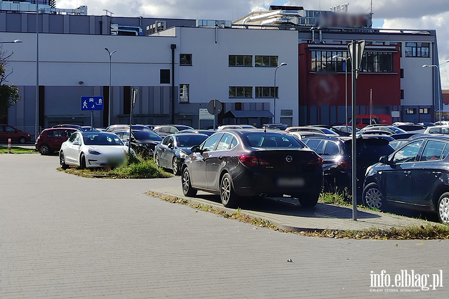 Mistrzowie Parkowania w Elbl�gu (cz�� 508), fot. 7