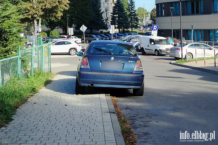 Mistrzowie Parkowania w Elbl�gu (cz�� 509), fot. 6