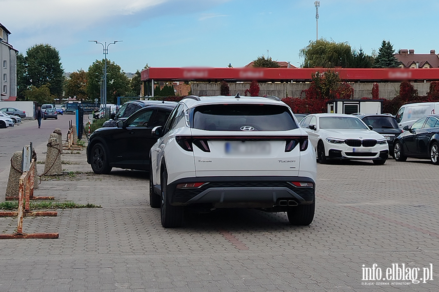 Mistrzowie Parkowania w Elbl�gu (cz�� 510), fot. 7
