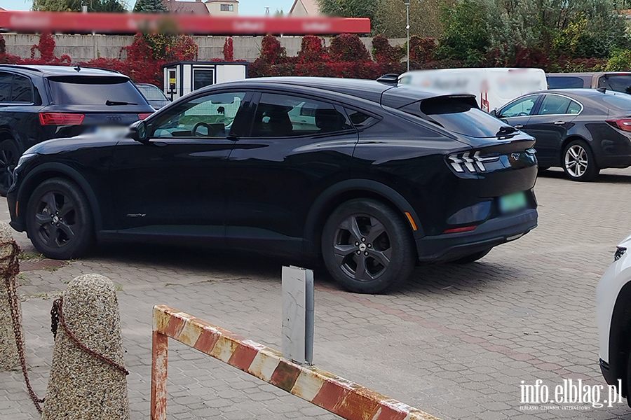 Mistrzowie Parkowania w Elbl�gu (cz�� 510), fot. 8