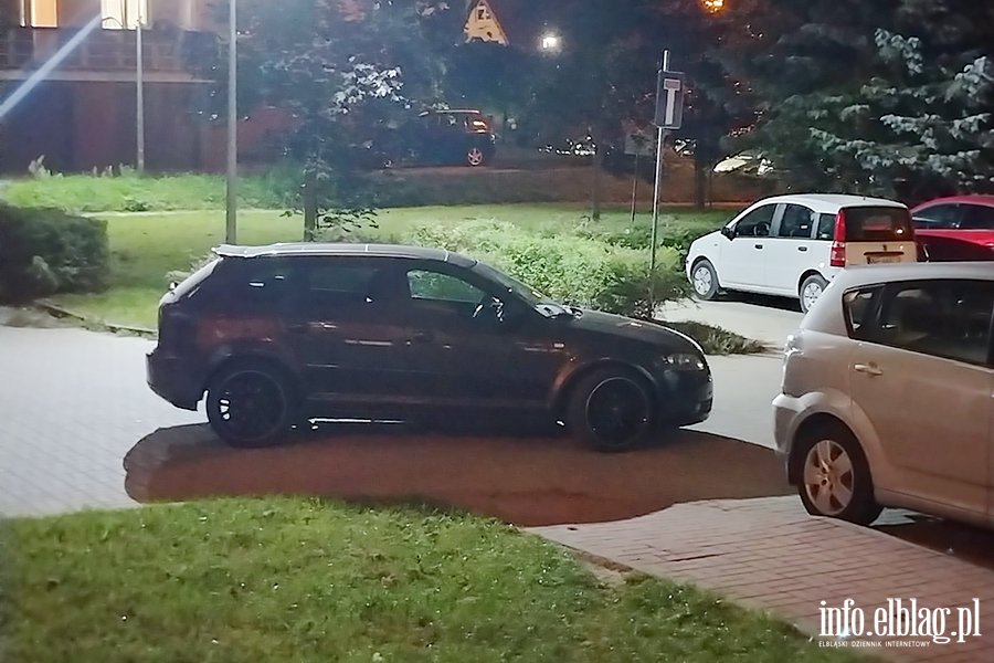Mistrzowie Parkowania w Elbl�gu (cz�� 511), fot. 7