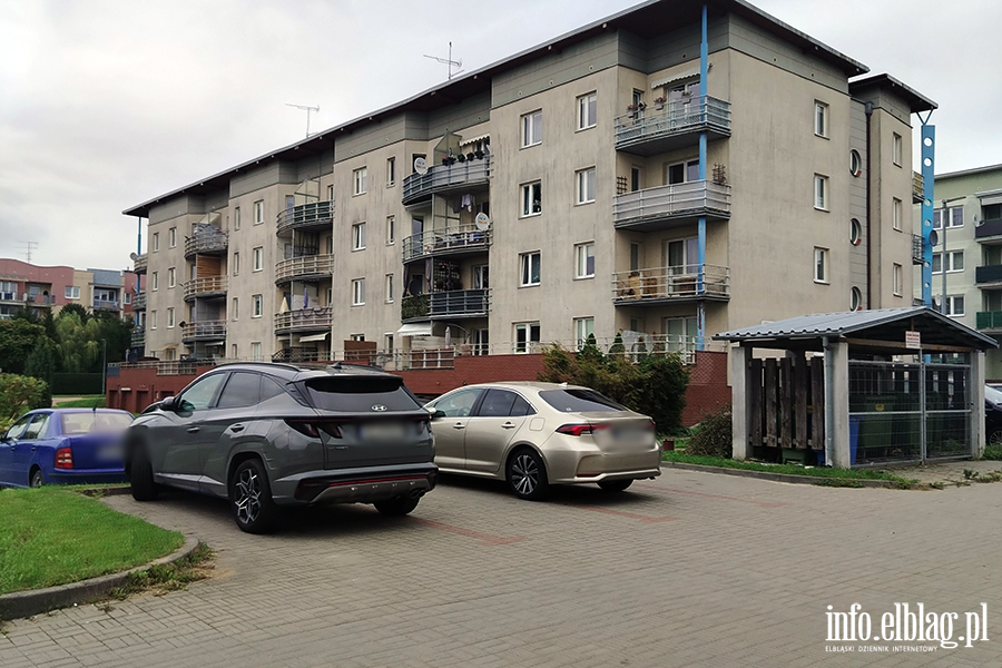 Mistrzowie Parkowania w Elbl�gu (cz�� 511), fot. 11