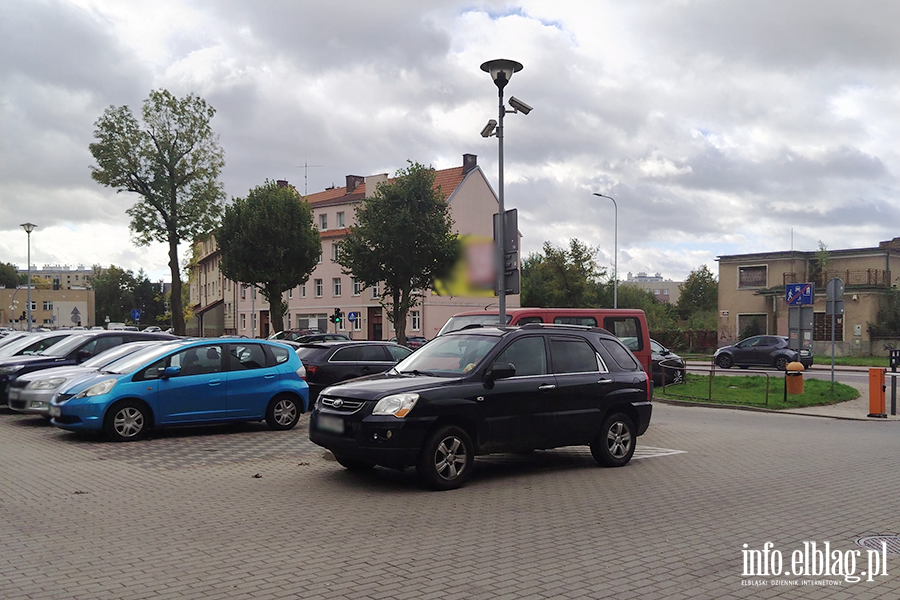Mistrzowie Parkowania w Elbl�gu (cz�� 512), fot. 5