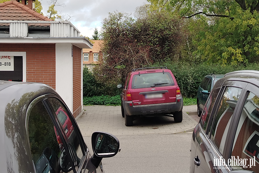 Mistrzowie Parkowania w Elbl�gu (cz�� 513), fot. 8