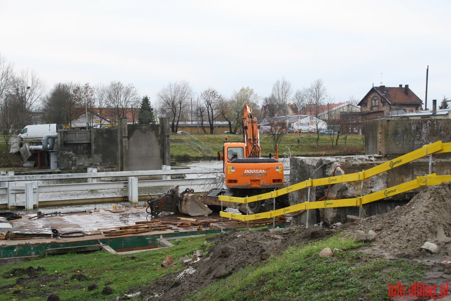 Rozbirka kadki na rzece Elblg wzdu ul. Mostowej, fot. 6