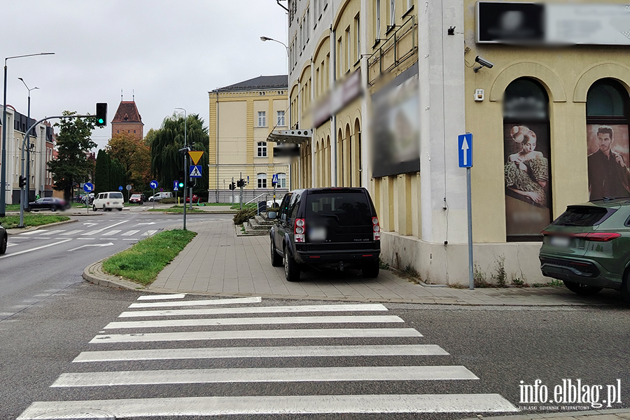 Mistrzowie Parkowania w Elbl�gu (cz�� 515), fot. 5