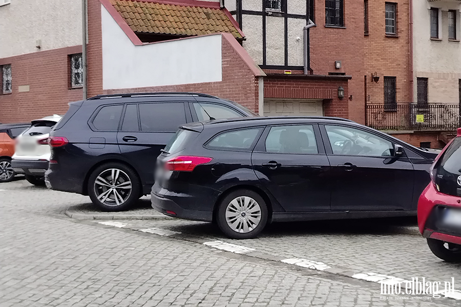 Mistrzowie Parkowania w Elbl�gu (cz�� 515), fot. 7