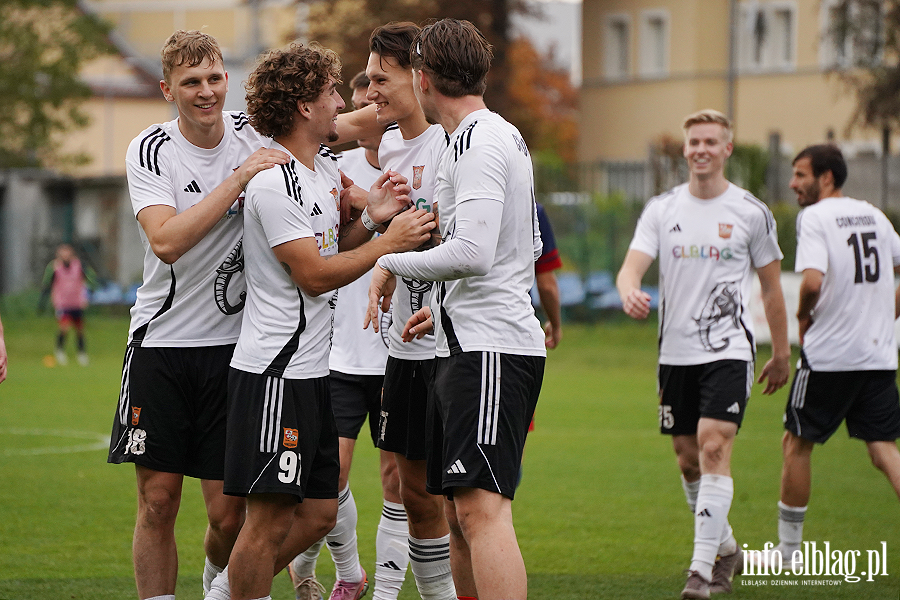 Skuteczna Dwunastka! 5 goli Concordii z Mazurem, fot. 44