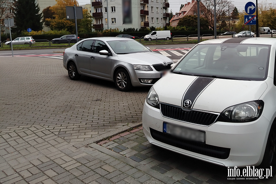 Mistrzowie Parkowania w Elbl�gu (cz�� 518), fot. 3
