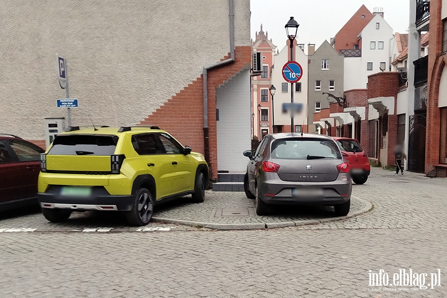 Mistrzowie Parkowania w Elbl�gu (cz�� 518), fot. 6