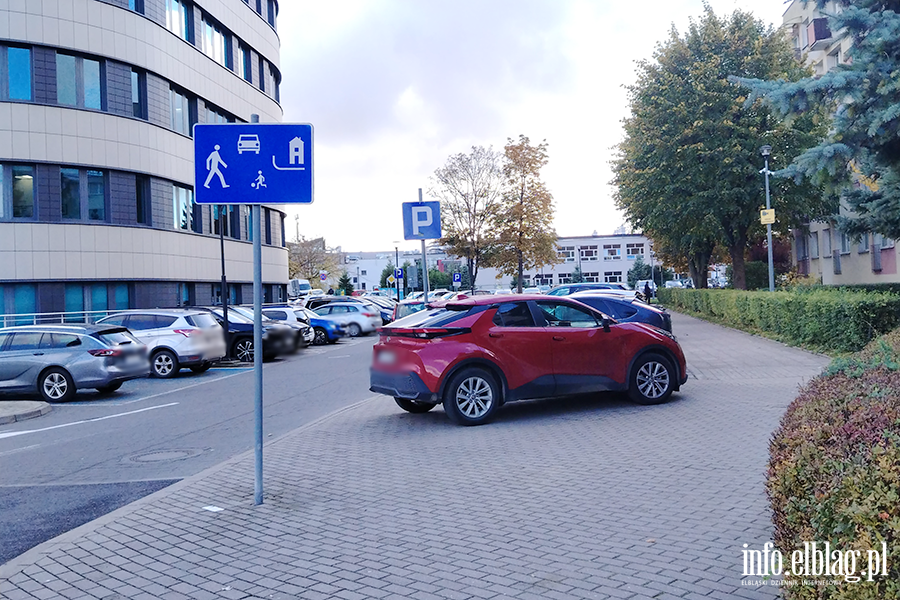 Mistrzowie Parkowania w Elbl�gu (cz�� 518), fot. 9