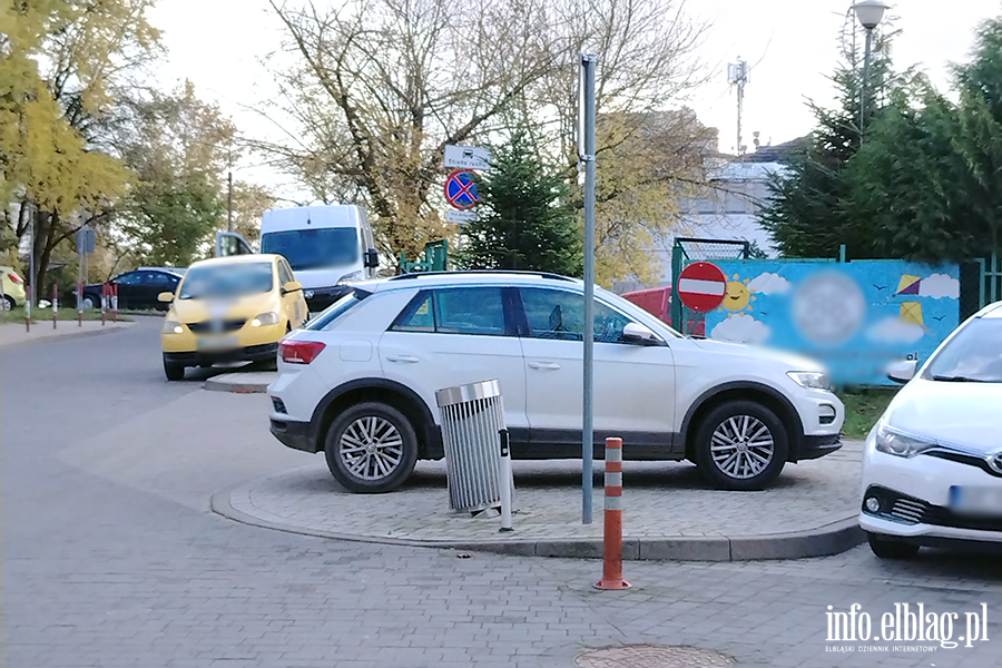 Mistrzowie Parkowania w Elbl�gu (cz�� 518), fot. 10
