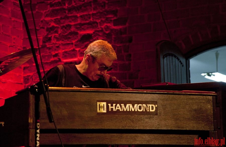 Najlepsi polscy jazzmani zagrali charytatywnie w Elblągu, fot. 9