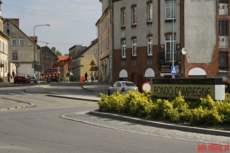 Przebudowa ulicy Traugutta - wiosna 2011, fot. 16