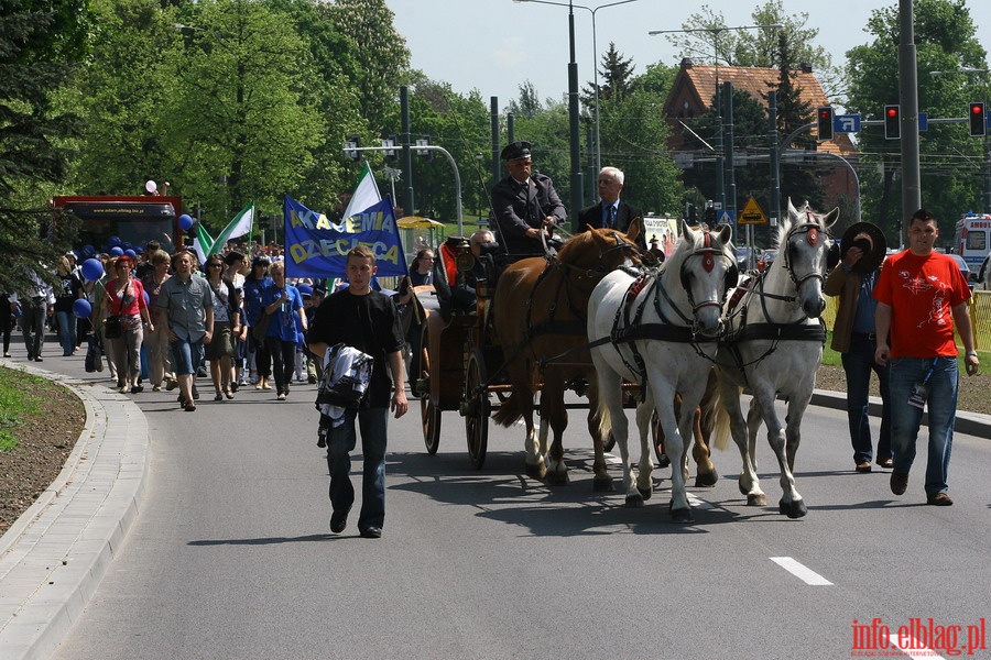 Juwenalia Elblskie 2011 - przemarsz studentw ulicami Elblga, fot. 3