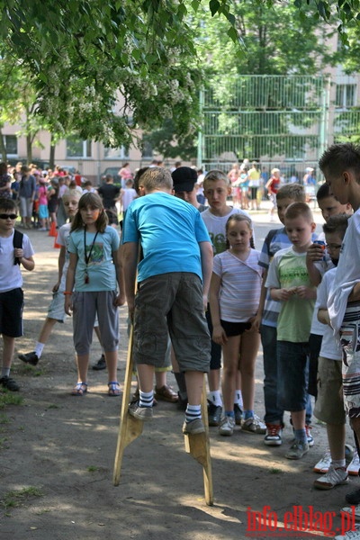 Oficjalne otwarcie w SP nr 21 pierwszego w Elblągu placu zabaw dla dzieci w ramach programu Radosna Szkoła, fot. 14