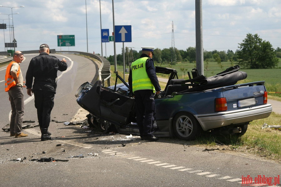 Wypadek na obwodnicy Elblga przy wlocie ul. uawskiej, fot. 2