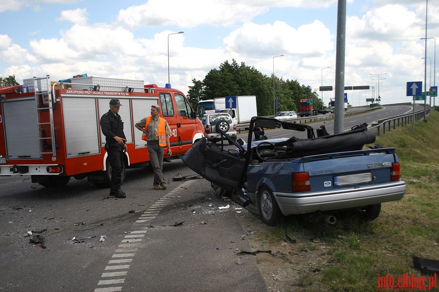 Wypadek na obwodnicy Elblga przy wlocie ul. uawskiej, fot. 3