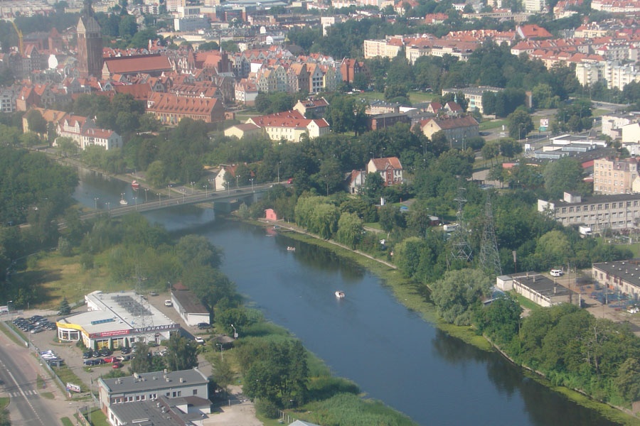 Lotniczy Festyn Rodzinny 2011 na terenie lotniska Aeroklubu Elblskiego, fot. 12