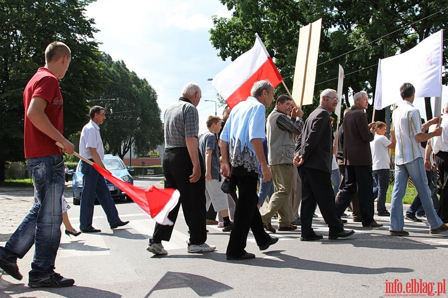 Manifestacja pod siedzib Urzdu Gminy Elblg przeciwko planowanej budowie siowni wiatrowych w Janowie, fot. 7