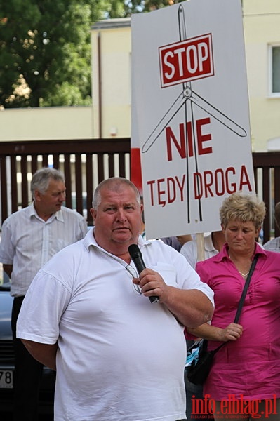 Manifestacja pod siedzib Urzdu Gminy Elblg przeciwko planowanej budowie siowni wiatrowych w Janowie, fot. 17