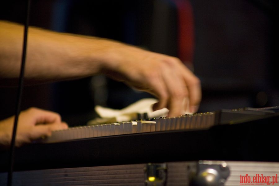  Koncert Boogie Boys w Galerii EL podczas 8 Lata Jazzowo-Bluesowego, fot. 9