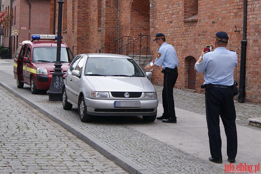 Patrol ze Stra Miejsk - nowa organizacja ruchu na Starym Miecie, fot. 4