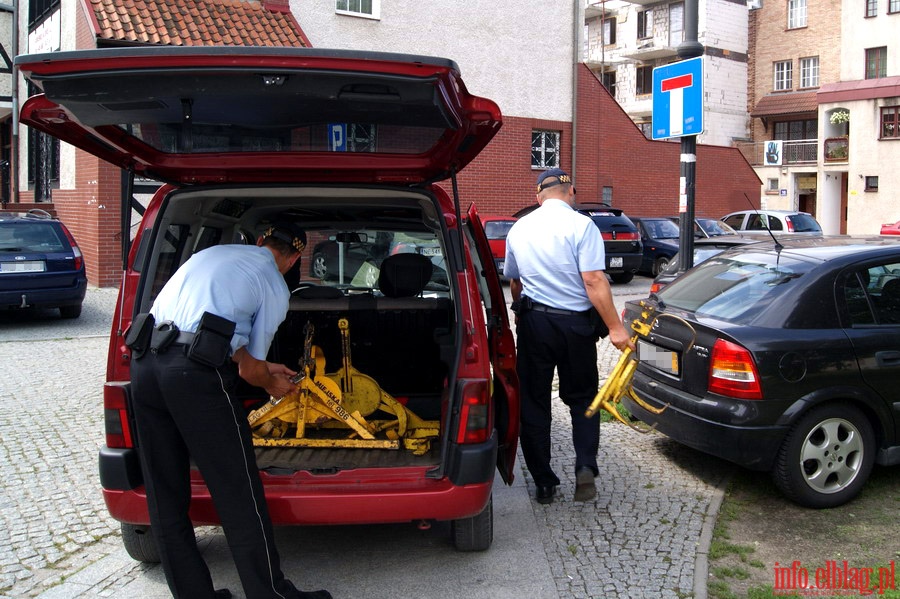 Patrol ze Stra Miejsk - nowa organizacja ruchu na Starym Miecie, fot. 25