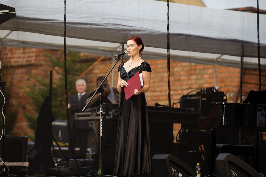 XV Elbląskie Noce – Festiwal Piosenki Wartościowej - dzień II: laureaci ogólnopolskich festiwali piosenki i koncert Hanny Banaszak, fot. 2