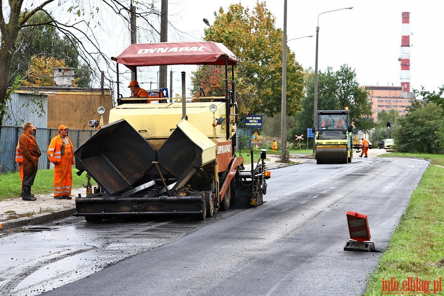 Układanie nowej nawierzchni ulicy Mazurskiej, fot. 10