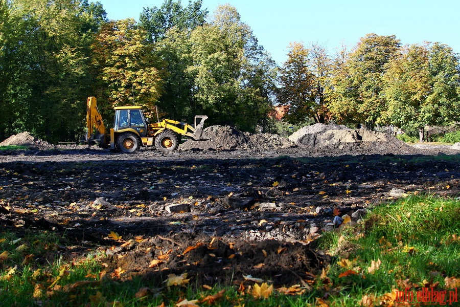 Budowa Orlika przy Szkole Podstawowej nr 6 na ul. Pisudskiego, fot. 1