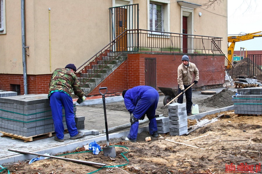 Budowa kompleksu sportowego Orlik przy SP nr 14 na ul. Mielczarskiego, fot. 5