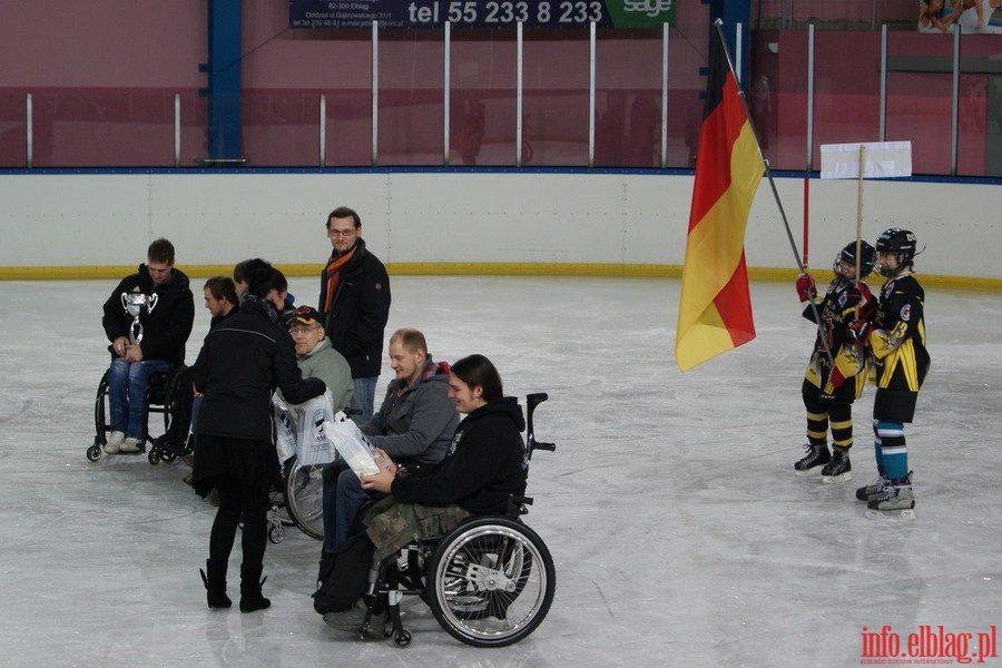 VI Międzynarodowy Turniej Hokeja na Sledżach - mecz finałowy Polska-Rosja, fot. 24