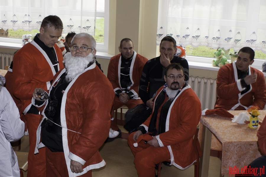Akcja MotoMikołaje 2011 w Domu Dziecka, fot. 43