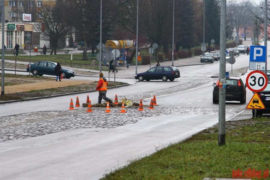 Naprawa nawierzchni ulicy Nowowiejskiej, fot. 1