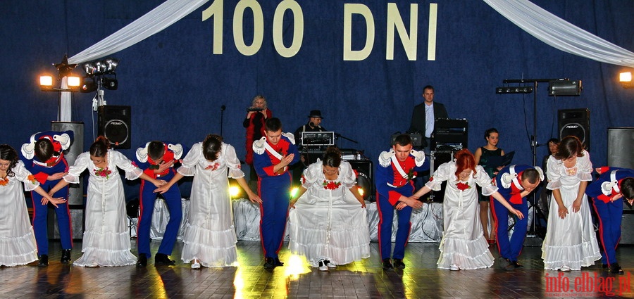 Studniówka III Liceum Ogólnokształcącego - rok 2012, fot. 26