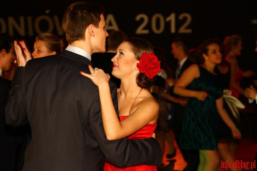 Studniówka III Liceum Ogólnokształcącego - rok 2012, fot. 77