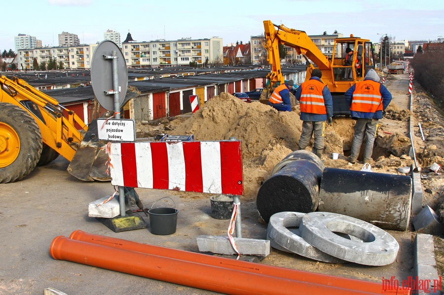 Odwodnienie ulic w dzielnicy Zatorze - budowa kanalizacji deszczowej, fot. 18