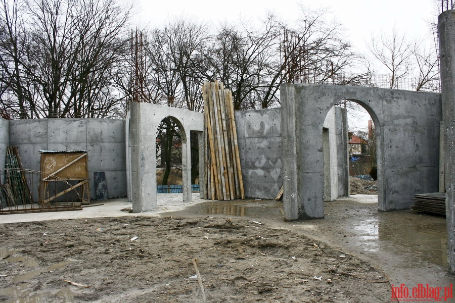 Budowa cerkwi greckokatolickiej przy ul. Traugutta - wiosna 2012 r., fot. 4