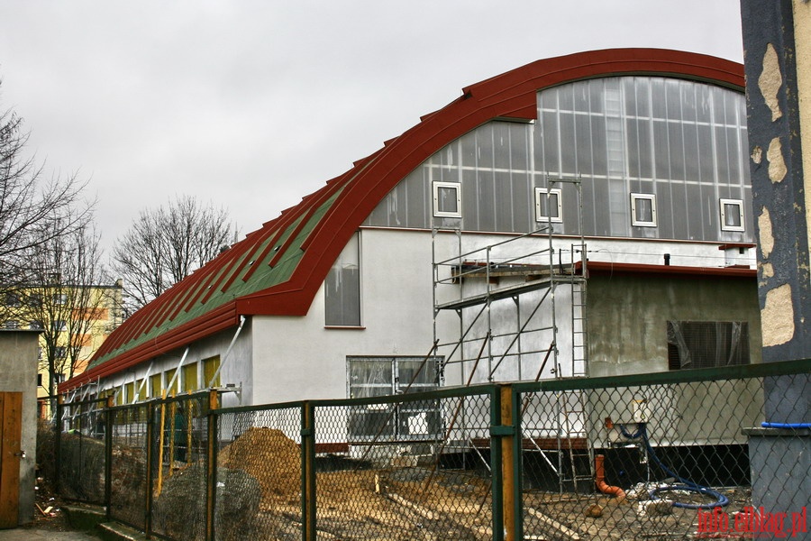 Budowa hali sportowej przy Gimnazjum nr 9 na ul. Browarnej - wiosna 2012, fot. 20