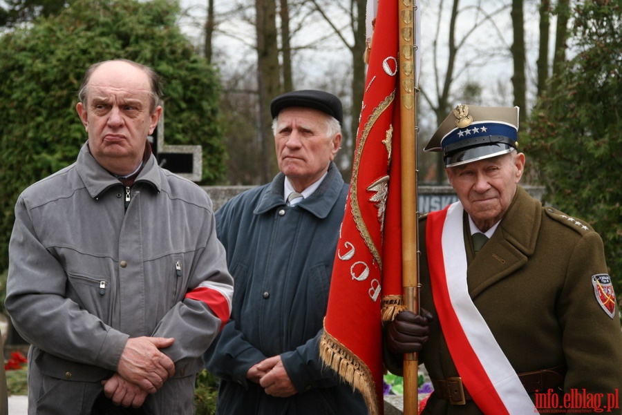 Elblskie obchody 72. rocznicy Zbrodni Katyskiej, fot. 6