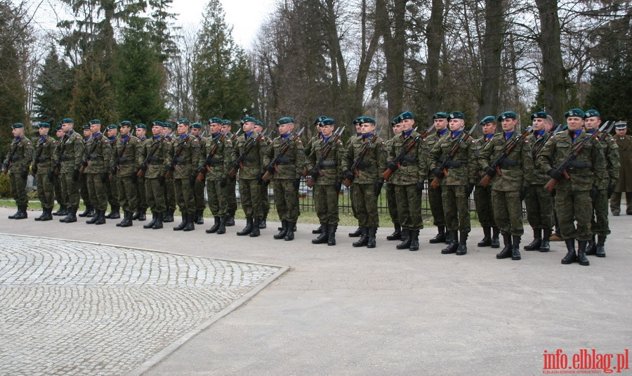 Elblskie obchody 72. rocznicy Zbrodni Katyskiej, fot. 9