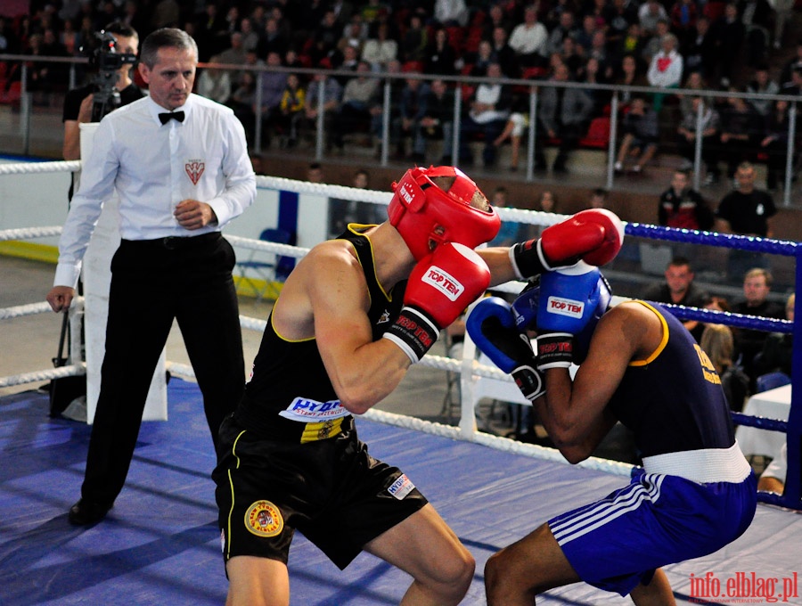 Międzynarodowy Mecz Bokserski o Puchar Prezydenta Elbląga - KSW „Tygrys” vs Angered Boxing Club Göteborg (Szwecja), fot. 28