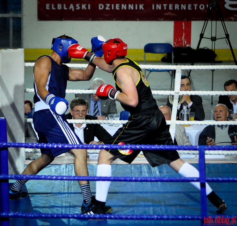 Międzynarodowy Mecz Bokserski o Puchar Prezydenta Elbląga - KSW „Tygrys” vs Angered Boxing Club Göteborg (Szwecja), fot. 35